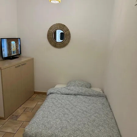 Capodanna, A Deux Pas Des Plages Au Coeur De La Vieille Apartament Mentona